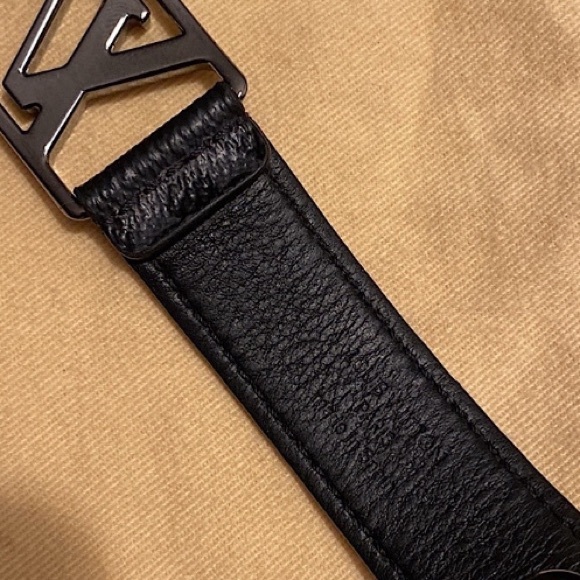 π¦ Louis Vuitton Monogram Eclipse Bracelet - Picture 8 of 14